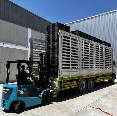 Hanwell Heavy Duty Flame Retardant Logistics 2 Way Entry Euro EPP Foam Pallet